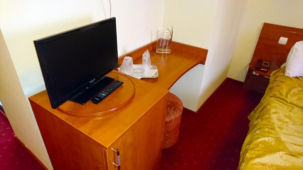 Hotel Pui De Urs Bucureşti Eksteriør bilde