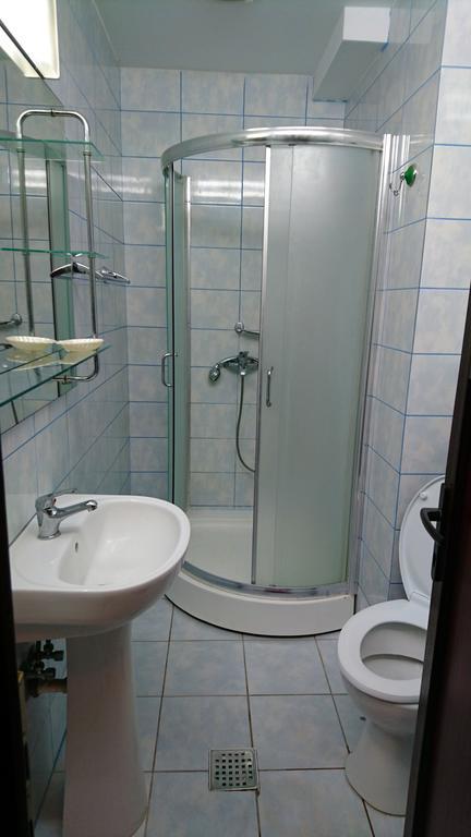 Hotel Pui De Urs Bucureşti Eksteriør bilde