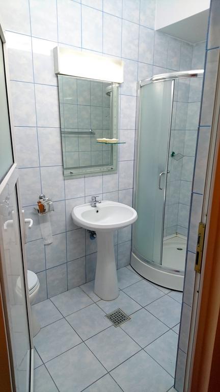 Hotel Pui De Urs Bucureşti Eksteriør bilde